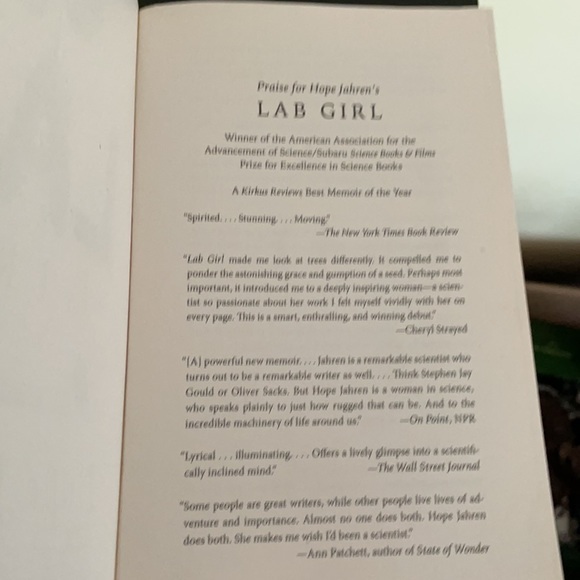 Book Lab Girl by Hope Jahren Softcover Like New Memoir - Picture 3 of 4